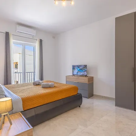 Seaside Serenity 5 - Few Mins Walk To The By Quicktrips * Is-Sellum